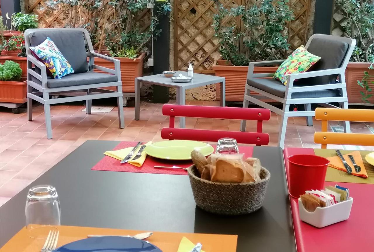 La Foresteria Garden Boutique B&B Catania Eksteriør billede